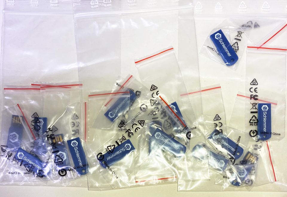 200 Stk. Schlemmer USB Sticks 8GB blau, Restposten Paletten Großhandel für Wiederverkäufer in Tanna