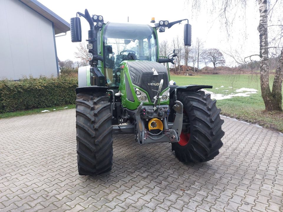 Fendt 516 GEN3 Profi+ Set 2 RTK LED Vollausstattung in Tirschenreuth