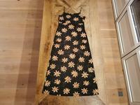 wie NEU Kleid lang schwarz, orange, bunt, Blumen, Gr. L / 40 Kr. München - Höhenkirchen-Siegertsbrunn Vorschau
