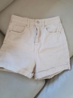 Stradivarius Jeans Shorts Gr. 34 Kr. München - Ottobrunn Vorschau