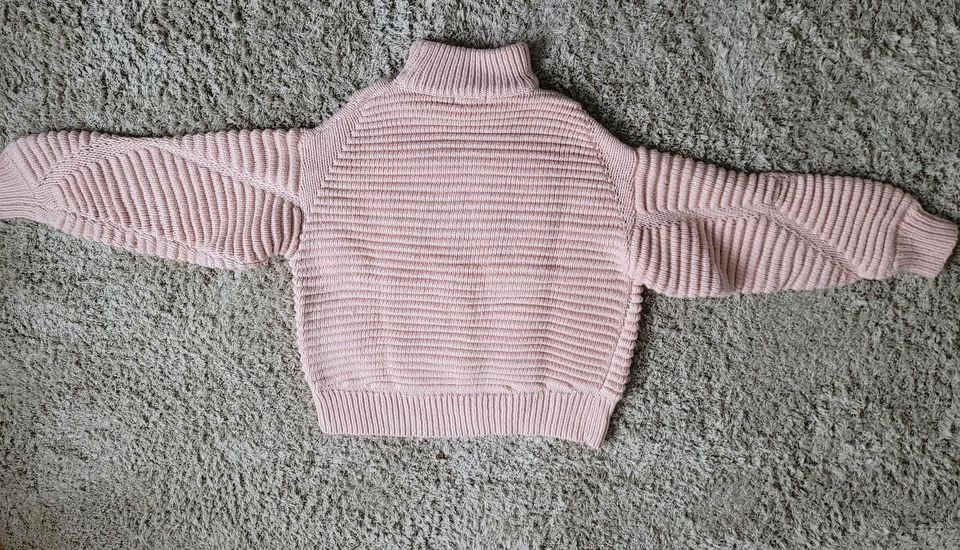 Heller lachsfarbener Strickpullover H&M S wie neu in Suhl