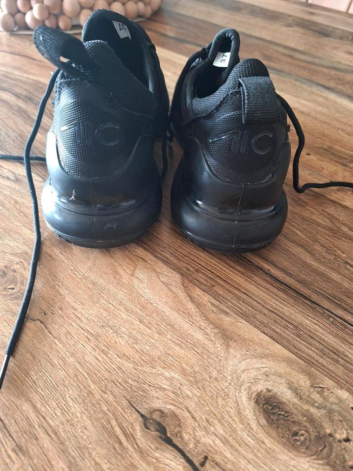 Leichte Sportschuhe Junge/Mädchen neu und ungetragen 37 in Königsbrück