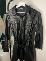 Kunstleder-Kleid Nordrhein-Westfalen - Wesel Vorschau
