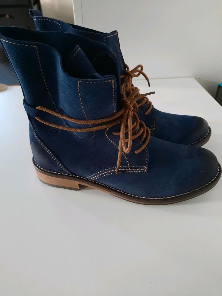 Schuhe Stiefel Boots von Tamaris Größe 39 neu in Bischoffen