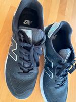 Schuhe new balance Größe 43 schwarz Baden-Württemberg - Friedrichshafen Vorschau