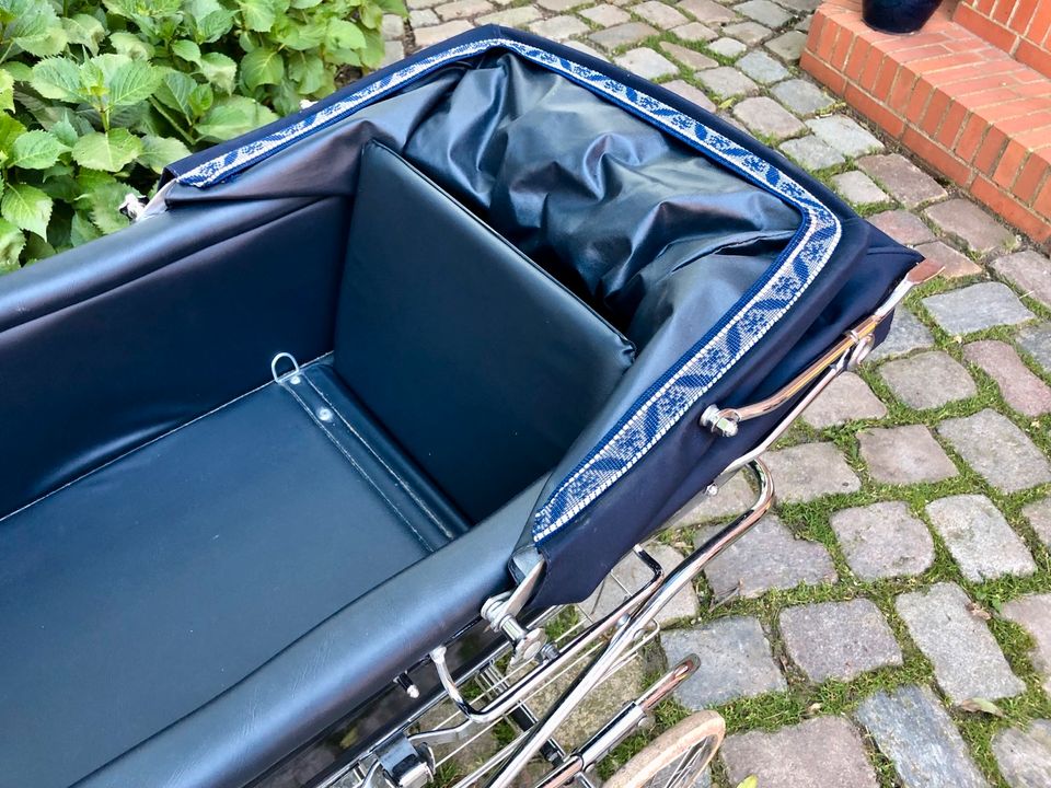 Retro Kinderwagen Silver Cross in Hamburg