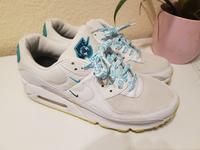 Nike Damen Airmax 90 GS W Worldwide White Sky Volt Gr.41 Schleswig-Holstein - Raisdorf Vorschau