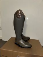 Busse LYON Reitstiefel neu, OVP grau Gr. 40 NW Nordrhein-Westfalen - Marl Vorschau