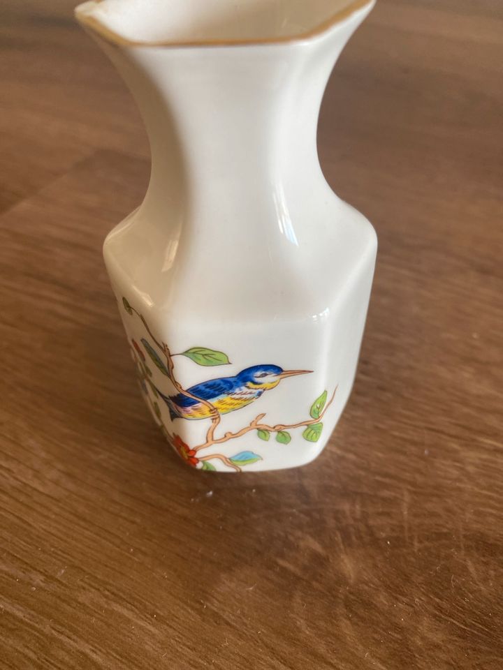 Kleine englische Vase in Leverkusen