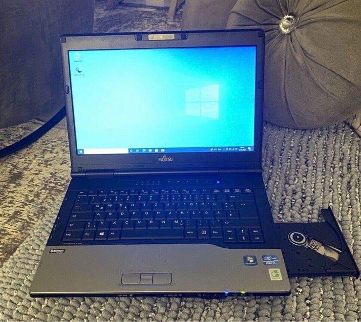 Fujitsu i5-4x2,6/8-GB-RAM/240-GB-SSD-Windows10Pro in München