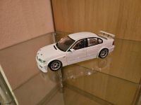 Bmw e46 320i 1:18 autoart Modell Thüringen - Sonneberg Vorschau