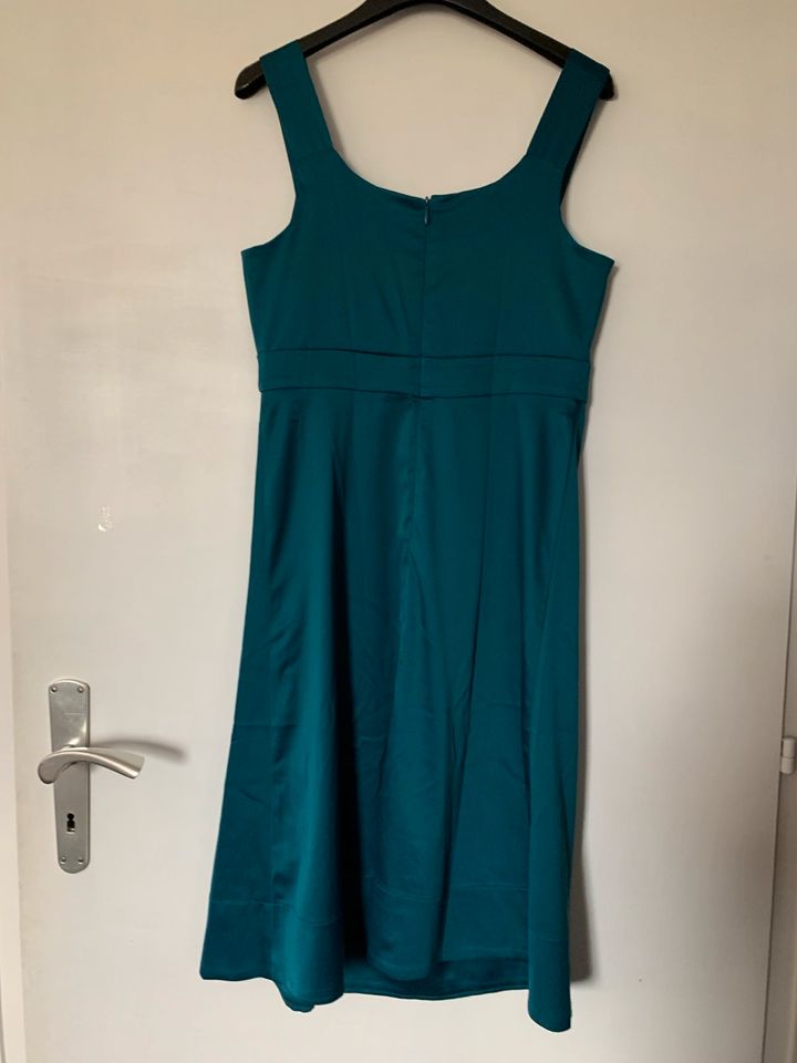 Still-Umstands-Kleid Seraphine Mamalicious S Punkte weiß blau neu in Betzdorf