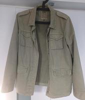 Esprit Jacke in Größe M Berlin - Treptow Vorschau