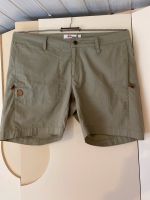 Fjäll Raven Fjällraven  Hose kurz Gr US 46 Gr 42 Baden-Württemberg - Salem Vorschau