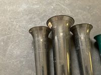 Hochwertige stabile Blumenbeet Vasen, sehr guter Zustand-8 Stk Hessen - Limburg Vorschau