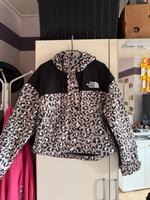 The North Face Reign on wasserdichte Jacke in Grau ASOS exklusiv Baden-Württemberg - Königsbach-Stein  Vorschau