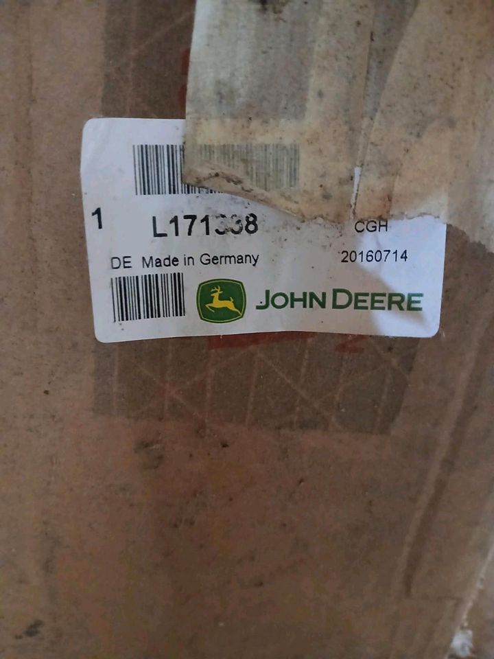 Frontscheibe John Deere 6920 zu verschenken in Dinkelsbuehl