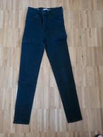 Levis Jeans Damen Größe 24 Hessen - Eschborn Vorschau