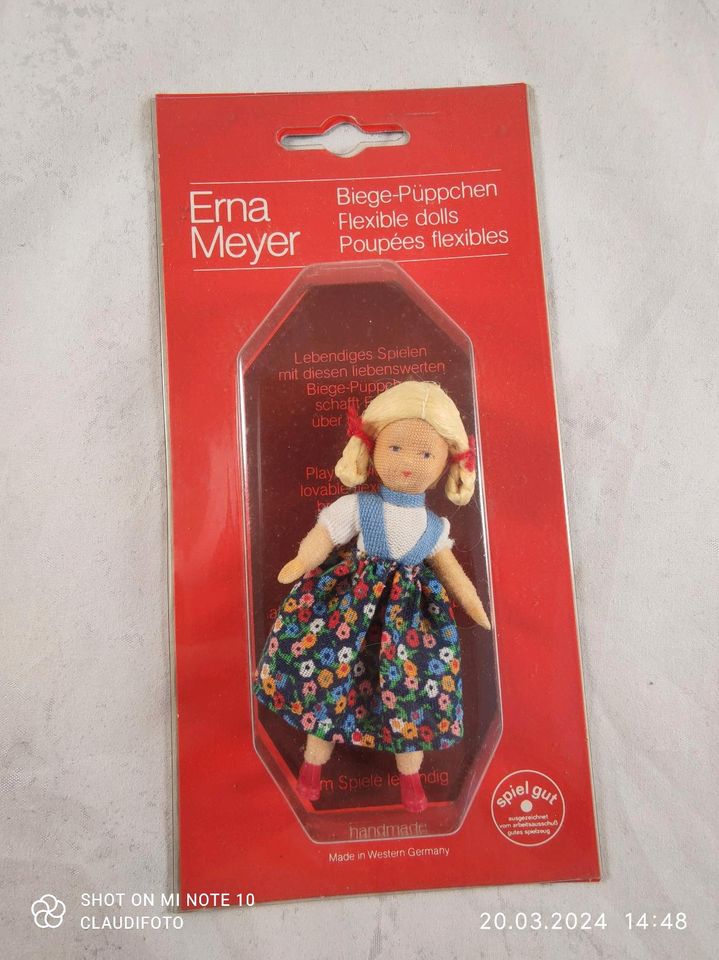 Erna Meyer Biegepuppe Mädchen in Radolfzell am Bodensee