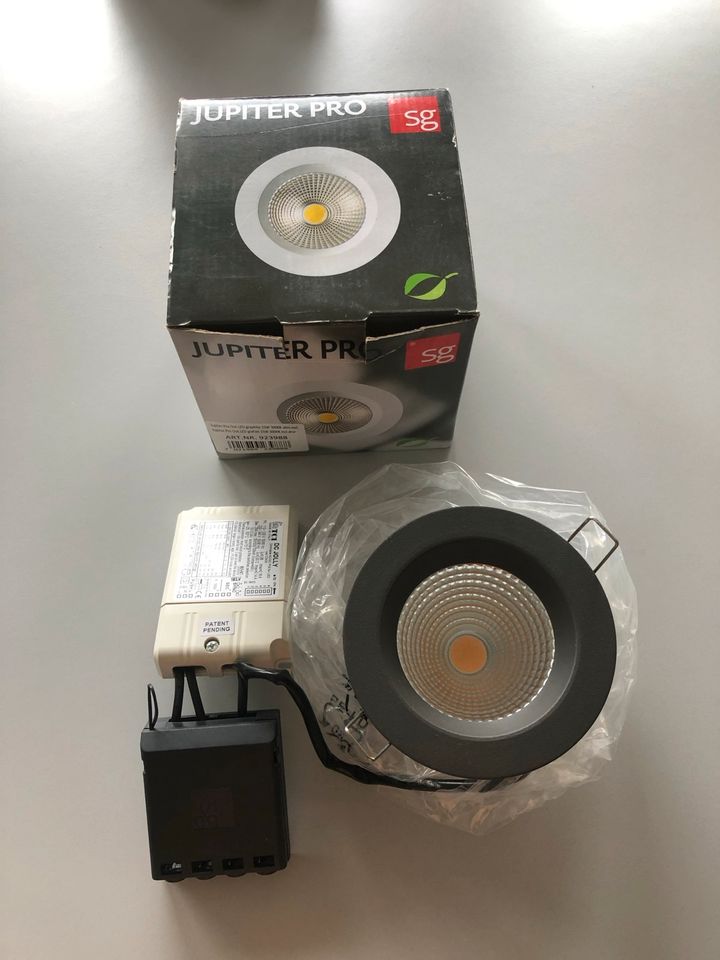 LED Leuchte SG Jupiter schwarz Pro NEU OVP in Rosengarten