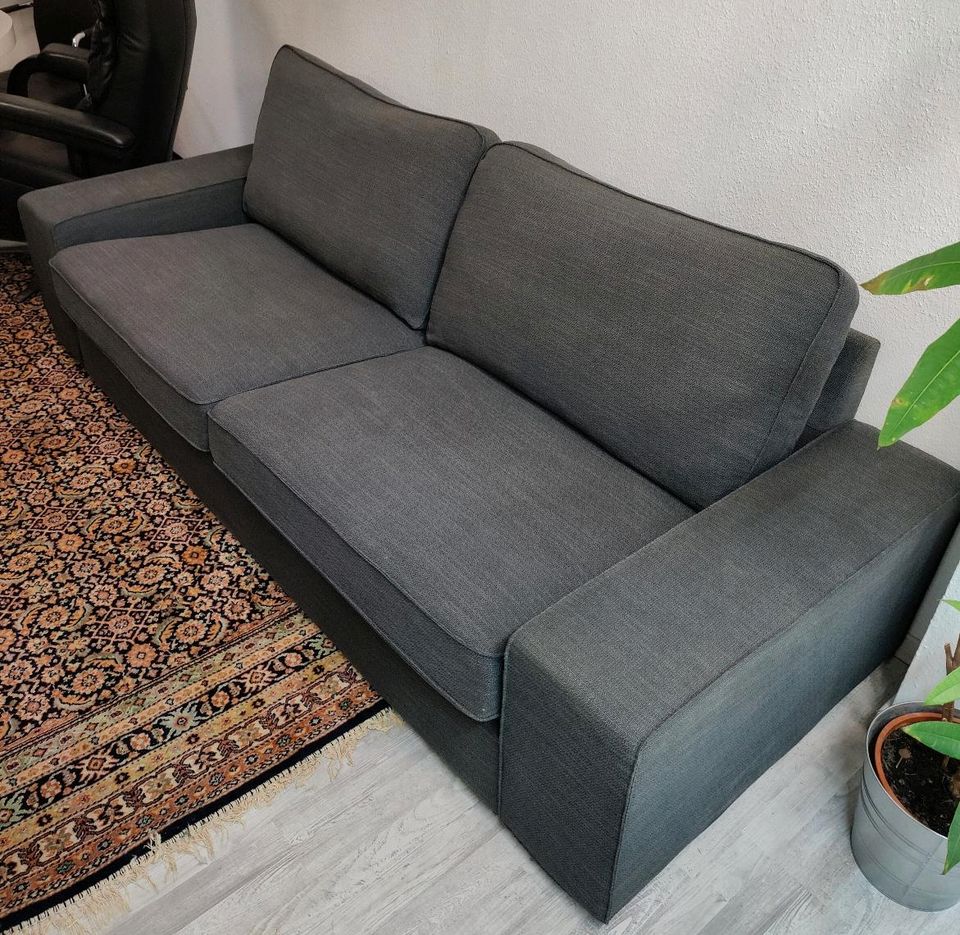 Lieferung! Ikea Kivik 3er Sofa Couch 3-Sitzer in Stuttgart