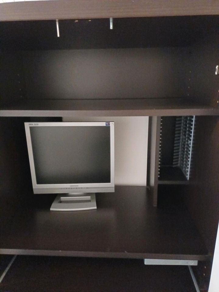 Computer Schrank in Langenfeld