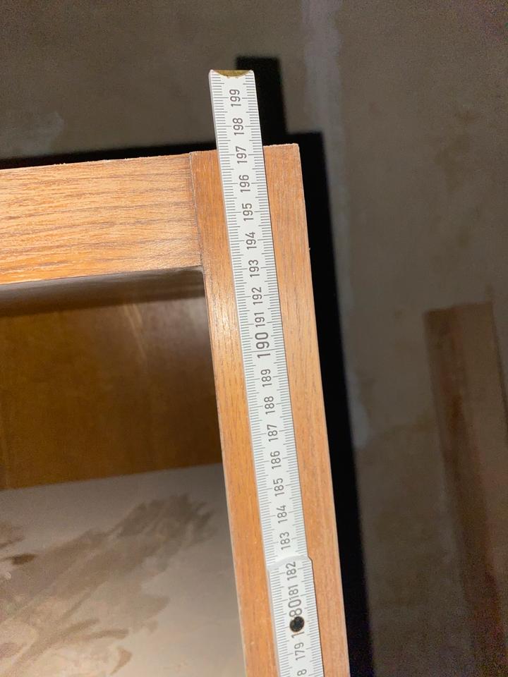 Einbau Garderobe 197x71x57 mit Kleiderstange und Ablagefach in Trier