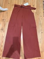 Zara Hose mit zwei Taschen L Größe Brandenburg - Stahnsdorf Vorschau