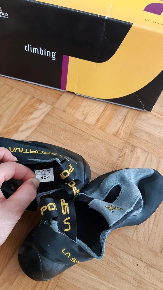 Kletter/Boulderschuhe La sportiva Gr 40,5 in Hilden