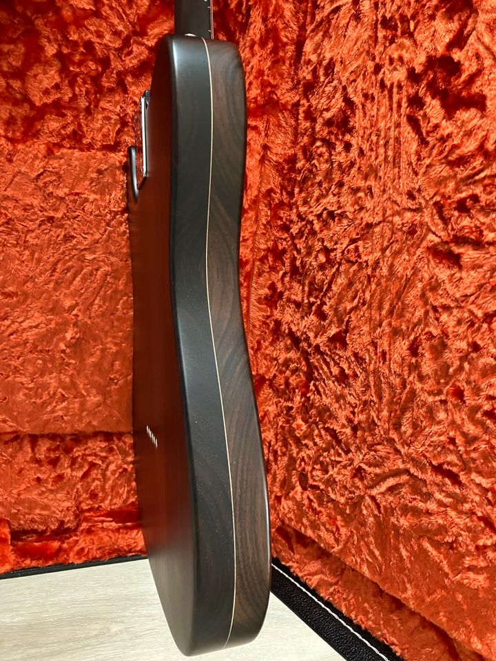 Fender George Harrison Telecaster USA ltd. Edition 2022 wie Neu in Herborn
