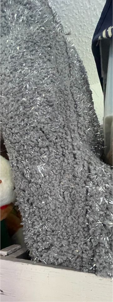 Teppich Läufer grau mit glitzer Faden Silber Faden 250 x 80 cm in Gerlingen