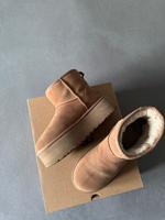 UGG Platform Größe 40 Neuhausen-Nymphenburg - Neuhausen Vorschau