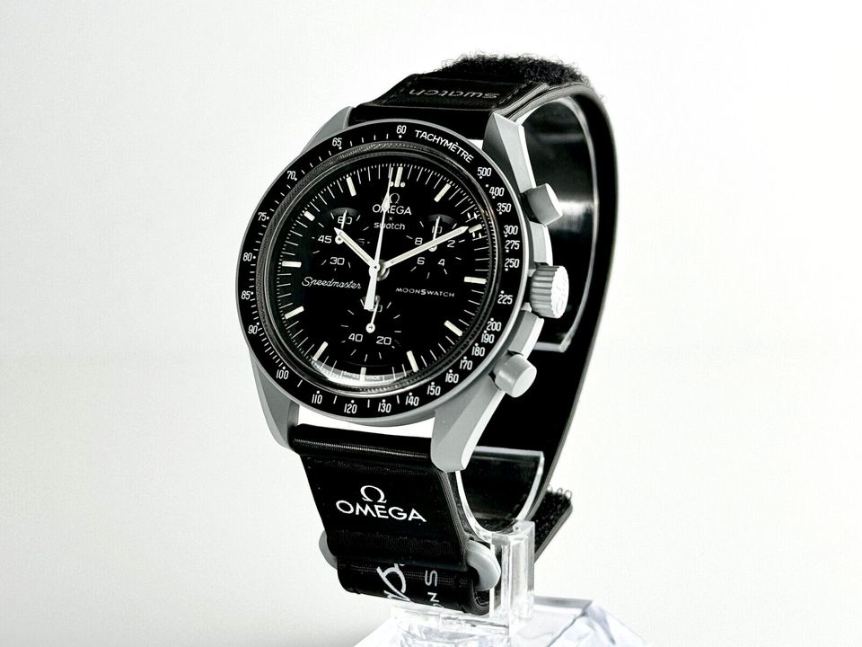 OMEGA Swatch Speedmaster MoonSwatch Mission To The Moon Grau 42mm in Bremen