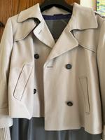 Kurze warme beige Winterjacke Bayern - Büchenbach Vorschau