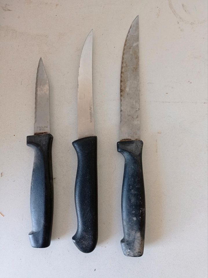 Verschiedene alte Messer in Berlin