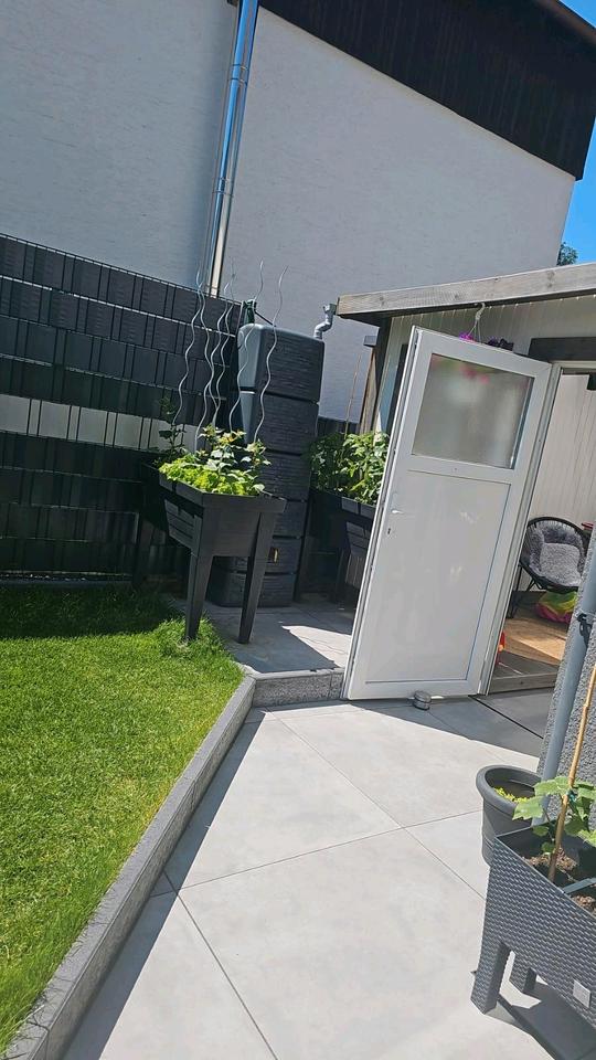 Familienhaus im modernisierten Reihenendhaus mit Garten!