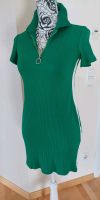 Figurbetontes Kleid Bershka XS 34, grün, gerippt T-Shirt Kleid Rheinland-Pfalz - Limburgerhof Vorschau