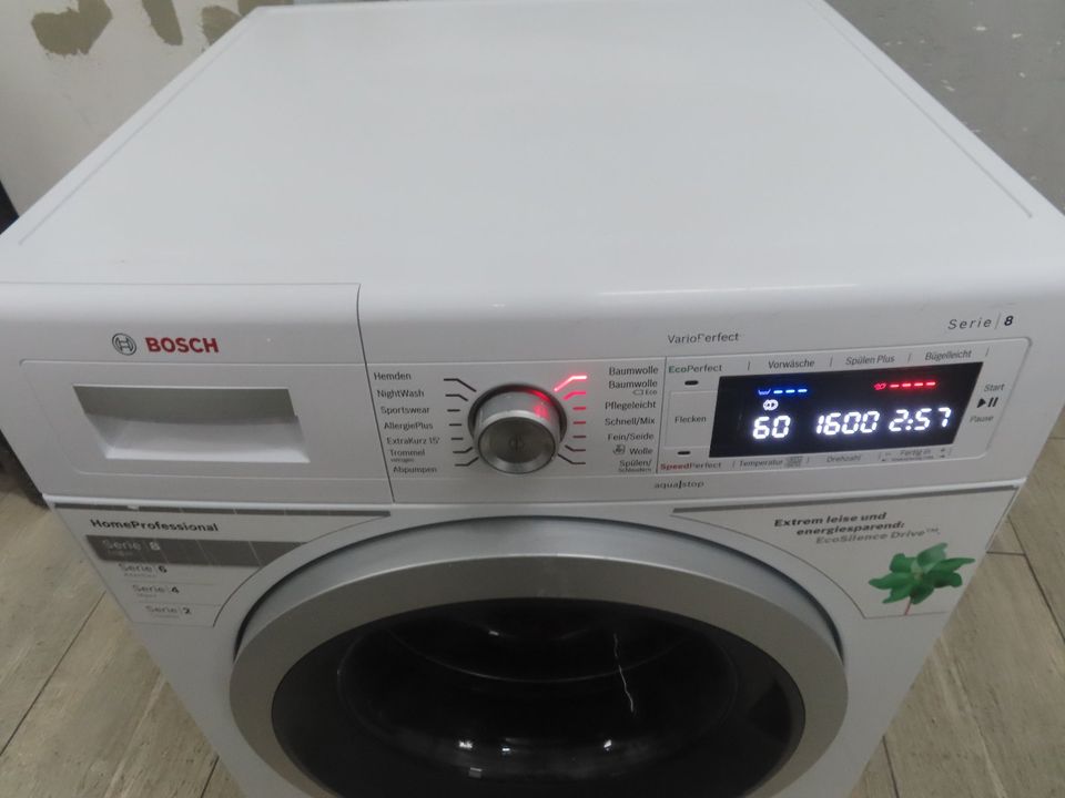 Waschmaschine BOSCH 8kg A+++ Serie 8 1600 1 Jahr Garantie in Berlin