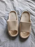 Badelatschen Schlappen 39 beige Berlin - Karlshorst Vorschau