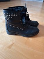 Stiefel mit Nieten gr. 37 Bayern - Pliening Vorschau