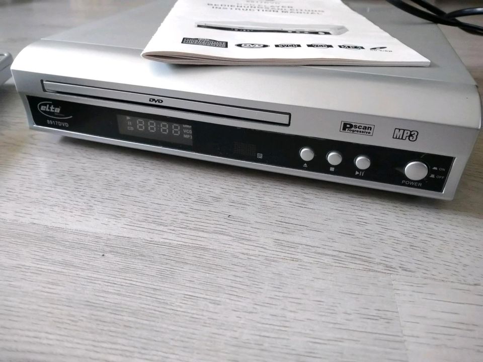 DVD Player silbern mit Fernbedienung elta 8917 Anleitung wie neu in Leipzig