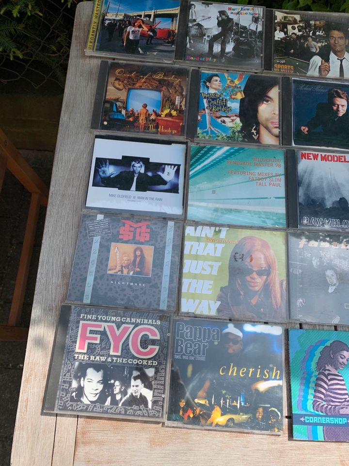 CD Sammlung über 100 CDs verschiedene Musikrichtungen in Freiburg im Breisgau