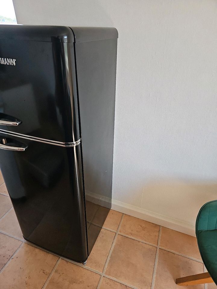 Kühlschrank sehr guter Zustand in Nürnberg (Mittelfr)