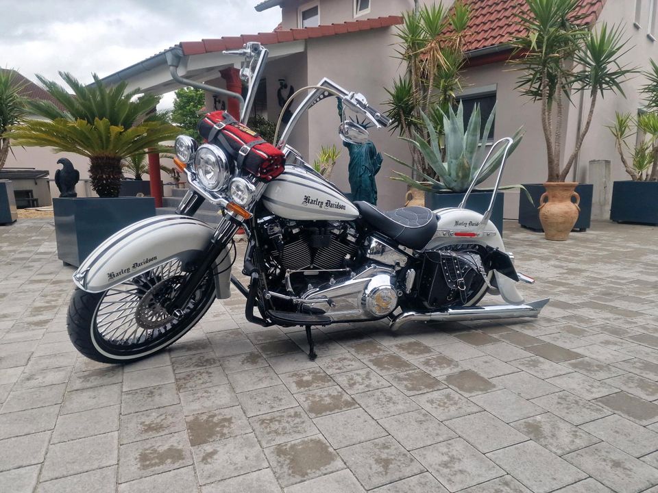 Harley Davidson Softail Chicano Custombike Tausch möglich! in Waldenburg