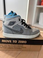 Air Jordan 1 mid Creater Grau mit blauen akzenten Sachsen - Pirna Vorschau