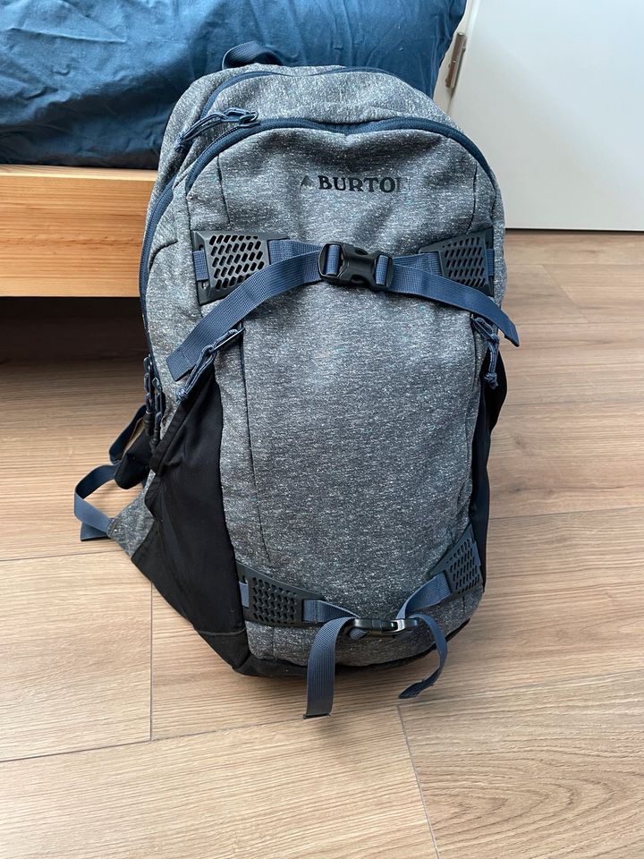 Burton Tagesrucksack Laptopruckack in Berlin