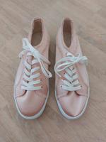 Bershka Sneakers Gr. 40 Neu Dresden - Dresden-Plauen Vorschau