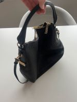 Burberry Handtasche Leder schwarz GHW Stuttgart - Degerloch Vorschau