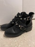 Damen Stiefel in schwarz Gr. 41 Feldmoching-Hasenbergl - Feldmoching Vorschau