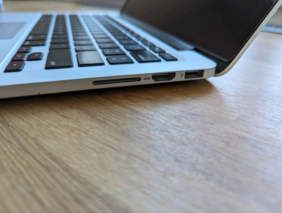 MacBook Pro (Retina 13", Anfang 2015, 500gb /8gb) in Chemnitz